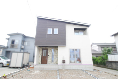上越売買不動産　長岡市中沢一丁目 テイラーハウス