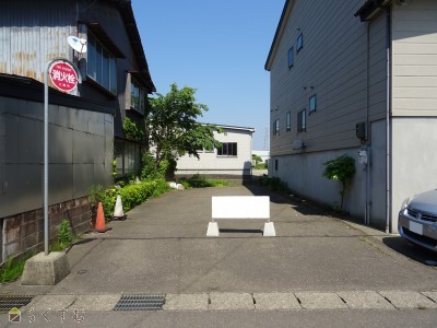 上越売買不動産　春日新田３丁目の売地