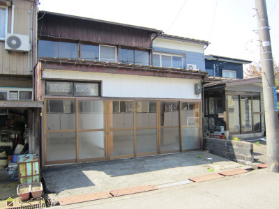 上越売買不動産　幸町売家　300万円