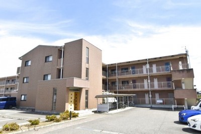 上越賃貸不動産　メルヴェイユ