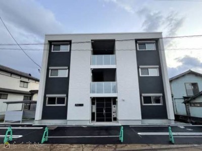 上越賃貸不動産　シェノン川崎