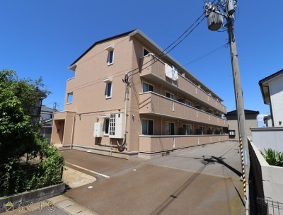 上越賃貸不動産　パナメーラ