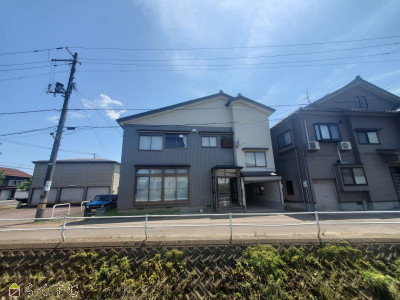 上越売買不動産　三条市西四日町3丁目【中古】