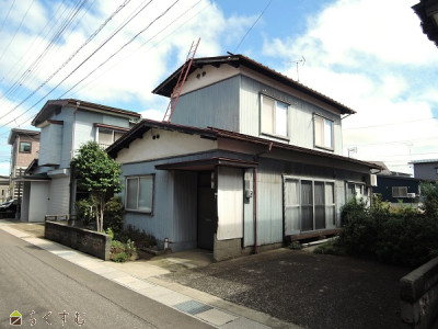 上越売買不動産　東城町1丁目中古住宅280万円