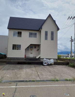 上越売買不動産　栄町　ラークハウス