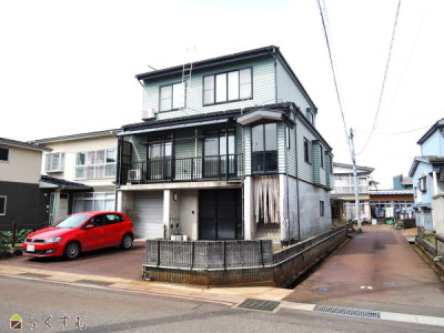 上越売買不動産　東城町1丁目バリアフリー高床住宅1500万円