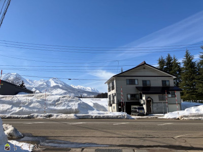 上越売買不動産　R18・妙高市コメリ関山店近く　注目物件！